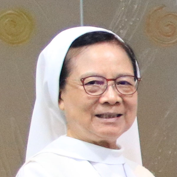 鍾安琪 修女